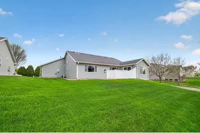 2528 Hawk Ridge Court SE, Rochester, MN 55904 - Photo 35
