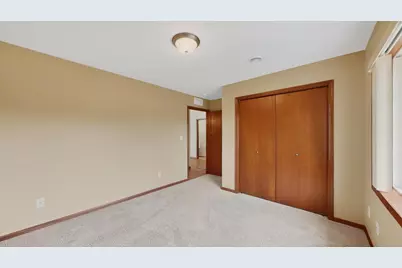 2528 Hawk Ridge Court SE, Rochester, MN 55904 - Photo 21