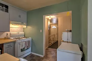 313 1st St, Sandstone, MN 55072 - Photo 9