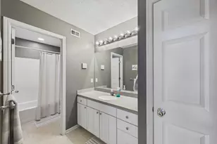 9728 Belmont Ln, Eden Prairie, MN 55347 - Photo 15