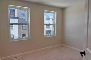 906 Woodlawn Ave, Saint Paul, MN 55116 - Photo 21