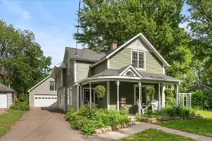 1215 4th Ave S, Stillwater, MN 55082 - Photo 1