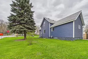 311 W 7th St, Starbuck, MN 56381 - Photo 35