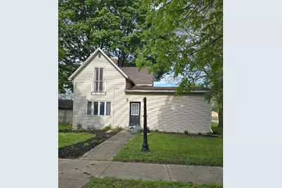 1164 Miller Avenue, Windom, MN 56101 - Photo 1