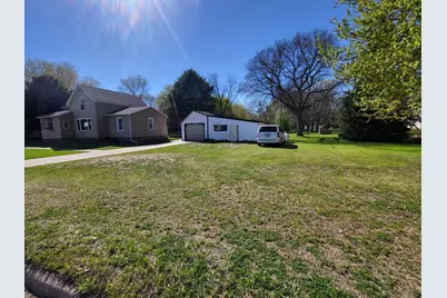 205 N Main Street, Taunton, MN 56291 - Photo 3