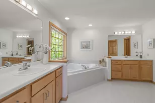 472 Vadnais Lake Dr, Vadnais Heights, MN 55127 - Photo 27