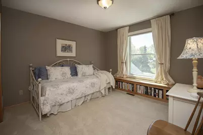 472 Vadnais Lake Drive, Vadnais Heights, MN 55127 - Photo 31