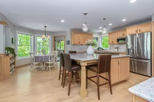 472 Vadnais Lake Dr, Vadnais Heights, MN 55127 - Photo 13