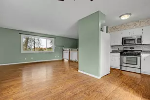 39333 Everett Ave, North Branch, MN 55056 - Photo 17