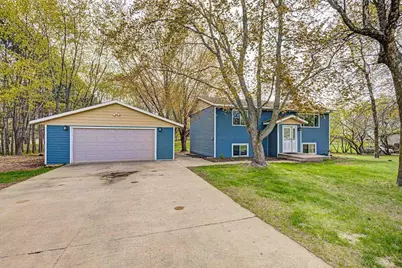 39333 Everett Avenue, North Branch, MN 55056 - Photo 1