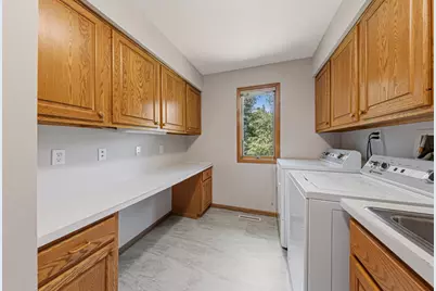 9327 Hillside Trail S, Cottage Grove, MN 55016 - Photo 25