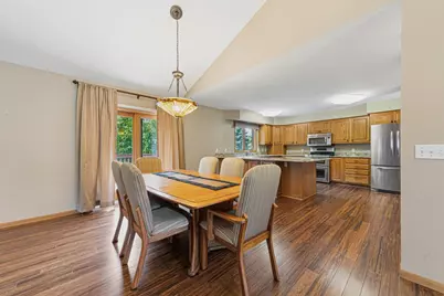 9327 Hillside Trail S, Cottage Grove, MN 55016 - Photo 15