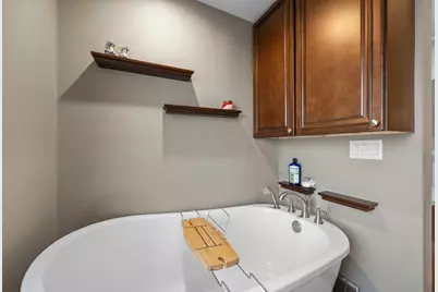 1033 Smith Avenue S, West Saint Paul, MN 55118 - Photo 21