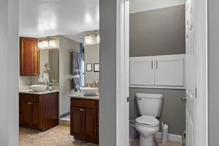 1033 Smith Ave S, West Saint Paul, MN 55118 - Photo 17