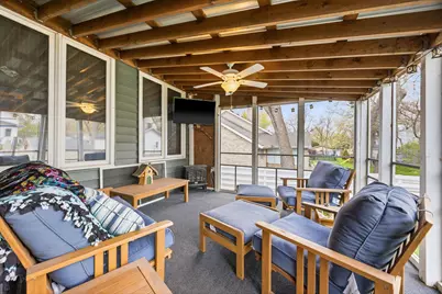 565 3rd Avenue SW, Hutchinson, MN 55350 - Photo 5