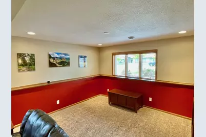 1409 28th Street SW, Austin, MN 55912 - Photo 19