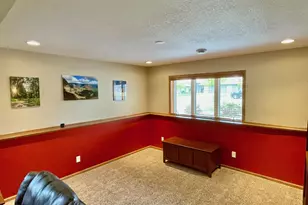 1409 28th St SW, Austin, MN 55912 - Photo 19