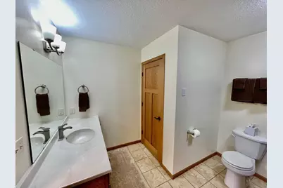 1409 28th Street SW, Austin, MN 55912 - Photo 11