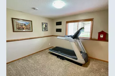 1409 28th Street SW, Austin, MN 55912 - Photo 21