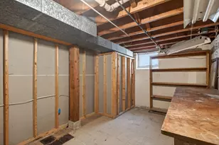 4935 Russell Ave N, Minneapolis, MN 55430 - Photo 17