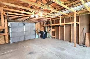 102 E 9th St, Morris, MN 56267 - Photo 33