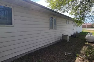 20 5th St E, Halstad, MN 56548 - Photo 25