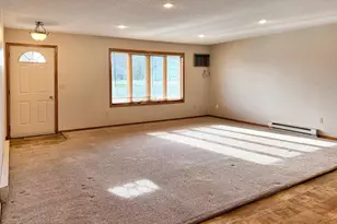 1004 Main St, Edgerton, MN 56128 - Photo 9