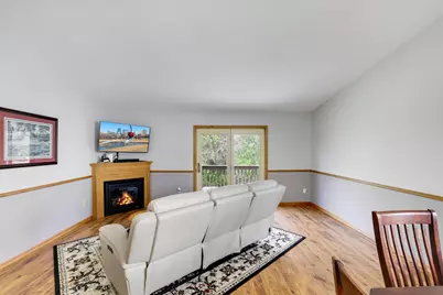1801 6th Avenue W, Shakopee, MN 55379 - Photo 5
