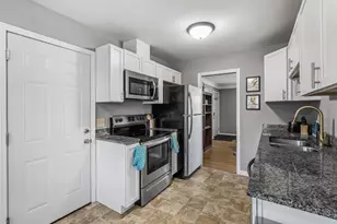 248 Ruth St N, Saint Paul, MN 55119 - Photo 11