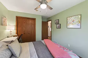 9625 Hampshire Ln, Eden Prairie, MN 55347 - Photo 23