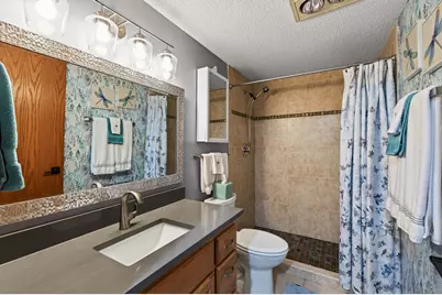 9625 Hampshire Lane, Eden Prairie, MN 55347 - Photo 37