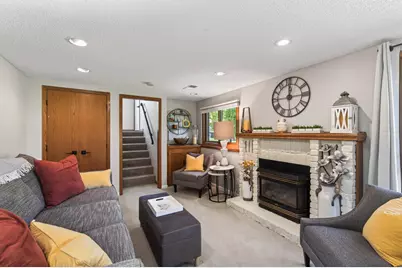 9625 Hampshire Lane, Eden Prairie, MN 55347 - Photo 29