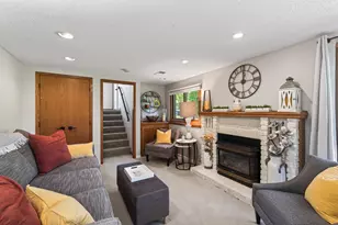 9625 Hampshire Ln, Eden Prairie, MN 55347 - Photo 27