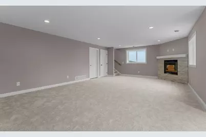607 E 9th Street, Zumbrota, MN 55992 - Photo 23