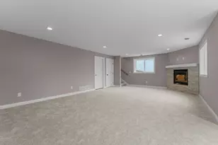 607 E 9th St, Zumbrota, MN 55992 - Photo 23