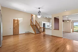 6129 Eagle Lake Dr, Maple Grove, MN 55369 - Photo 13