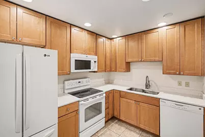 4100 Parklawn Avenue #302, Edina, MN 55435 - Photo 11
