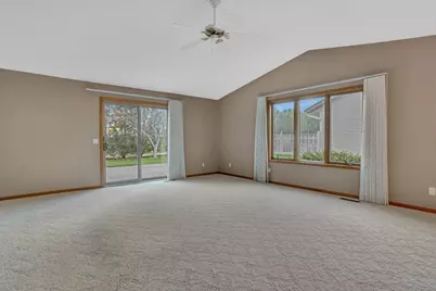 2304 SW 10 Street, Willmar, MN 56201 - Photo 11