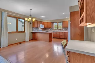 2304 SW 10 St, Willmar, MN 56201 - Photo 13