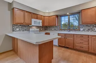 2304 SW 10 St, Willmar, MN 56201 - Photo 15
