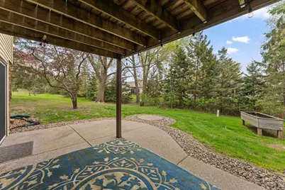 907 Heritage Court W, Vadnais Heights, MN 55127 - Photo 35