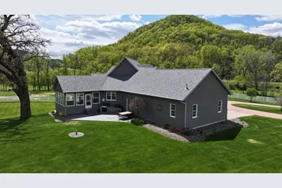 24020 Cty 17, Winona, MN 55987 - Photo 21