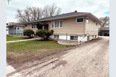 2606 9th Street N, Fargo, ND 58102 - Photo 3