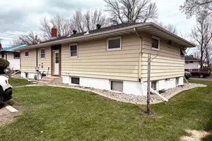 2606 9th St N, Fargo, ND 58102 - Photo 5