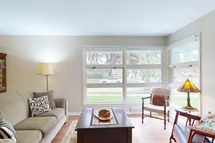 1002 13th Ave NW, Rochester, MN 55901 - Photo 5