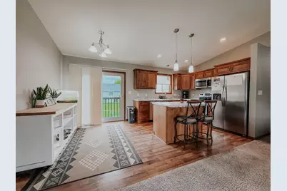 904 6th Avenue NE, Kasson, MN 55944 - Photo 5