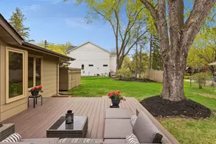 7401 W Shore Dr, Edina, MN 55435 - Photo 59