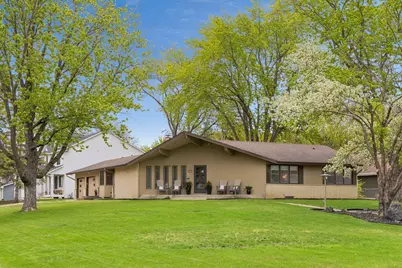7401 W Shore Drive, Edina, MN 55435 - Photo 9