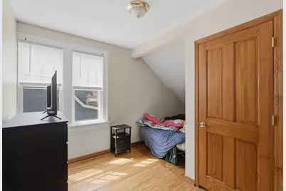 1105 Rose Avenue E, Saint Paul, MN 55106 - Photo 7