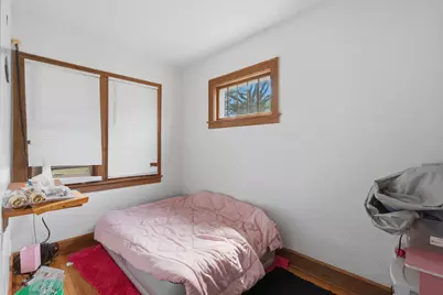 1105 Rose Avenue E, Saint Paul, MN 55106 - Photo 13